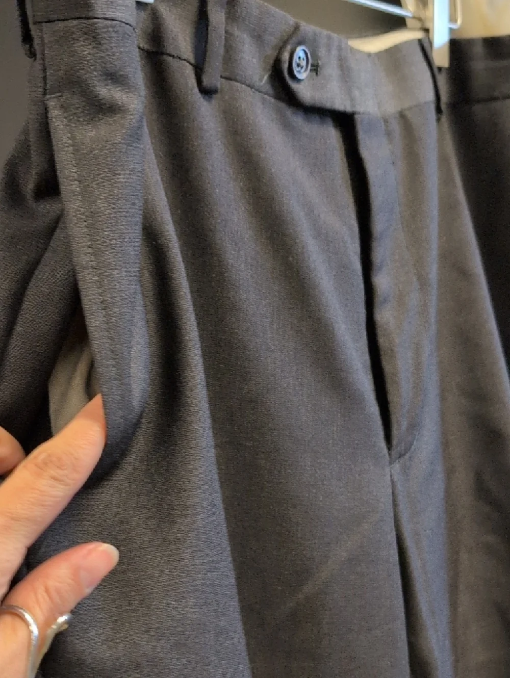 Men's Classic Charcoal Two-Piece Suit - Tailored Notch Lapel - Picture 9 of 12